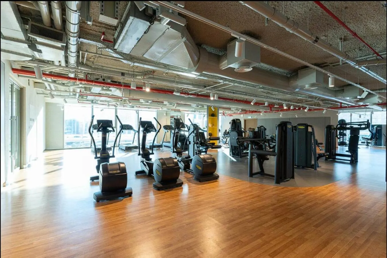 Luxury 3 Bedroom Corner Apartment - Stunning 270 Degrees Views - Burj & Fountain Views! 3 Balconies, 5 Minute Walk To Dubai Mall, Great Gym, Yoga Room 0*,  United Arab Emirates