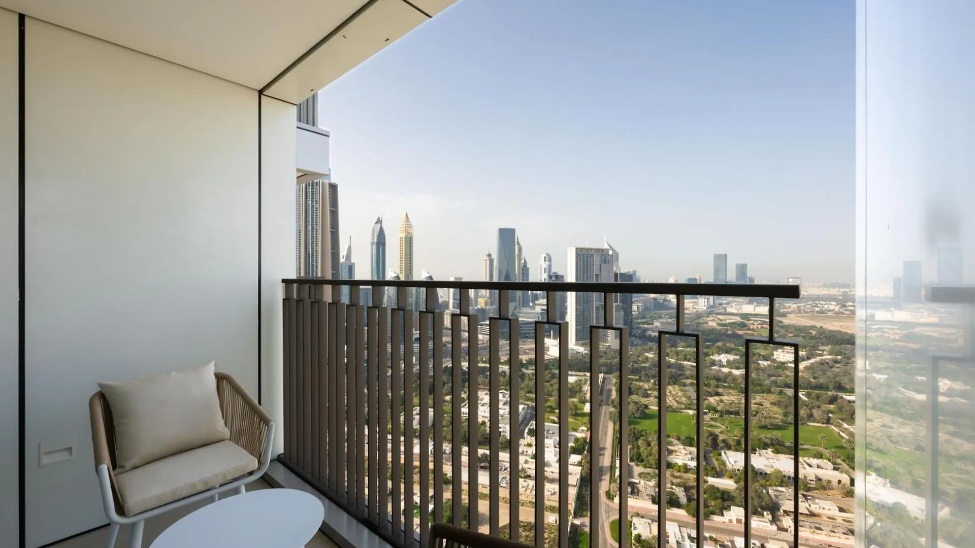 Luxury 3 Bedroom Corner Apartment - Stunning 270 Degrees Views - Burj & Fountain Views! 3 Balconies, 5 Minute Walk To Dubai Mall, Great Gym, Yoga Room United Arab Emirates