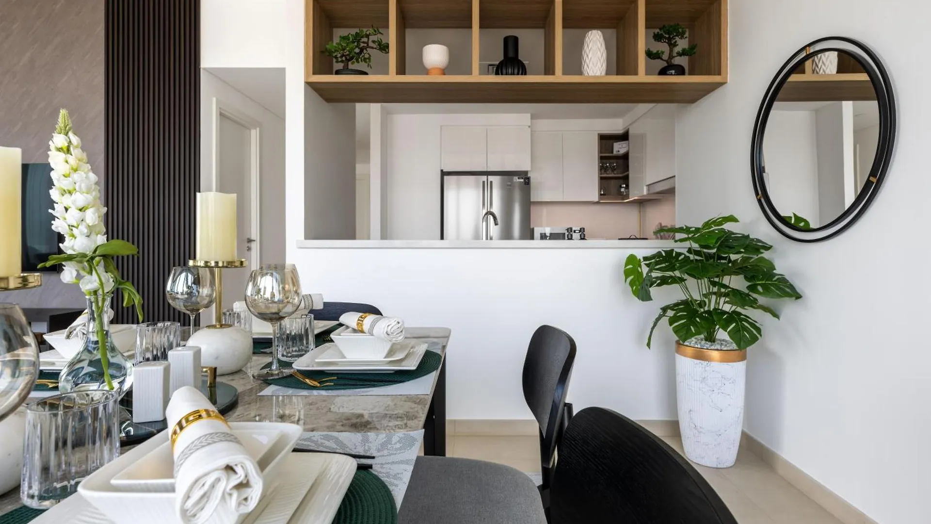 Luxury 3 Bedroom Corner Apartment - Stunning 270 Degrees Views - Burj & Fountain Views! 3 Balconies, 5 Minute Walk To Dubai Mall, Great Gym, Yoga Room 0*,  United Arab Emirates